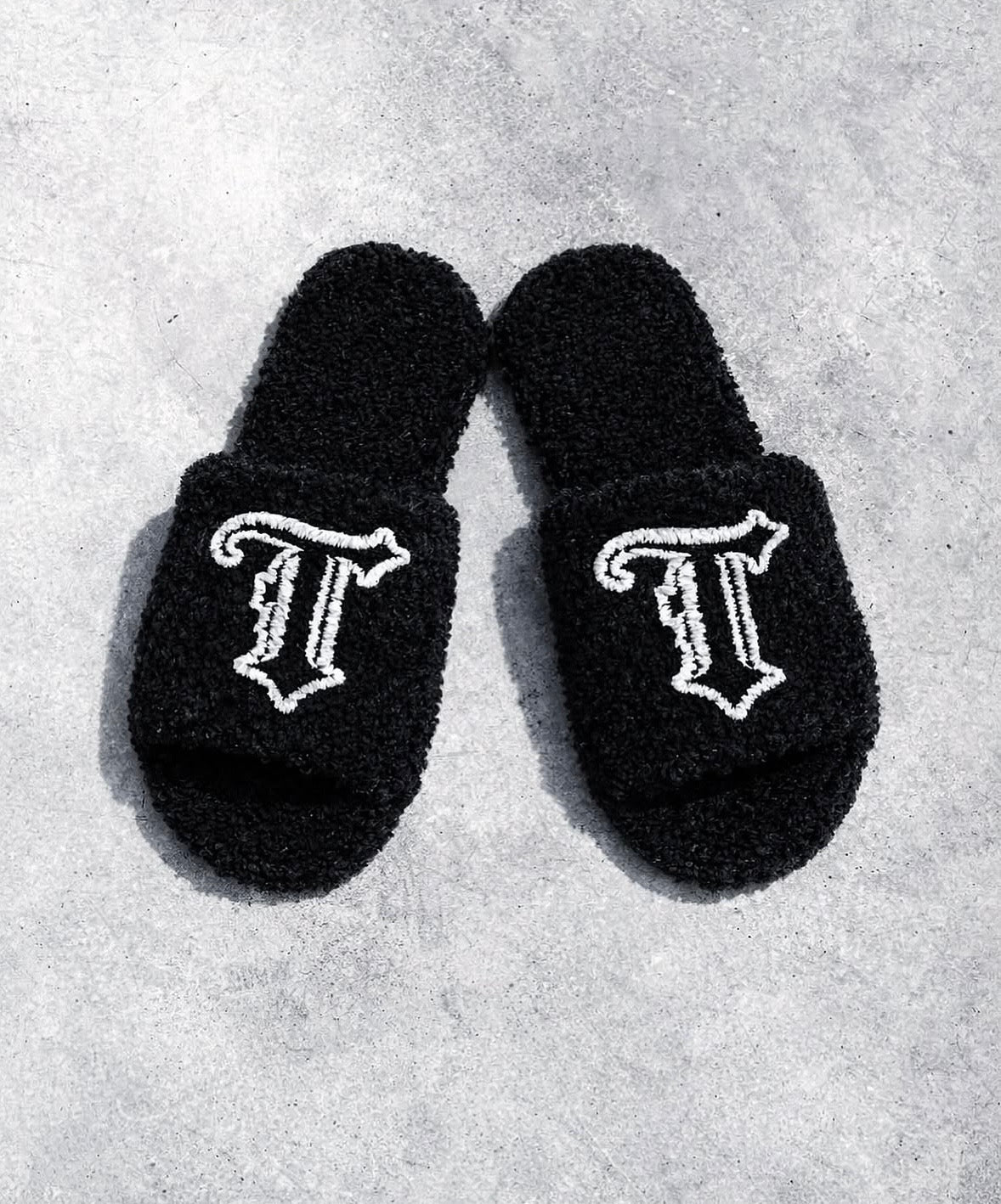 Tr4 Apparel Black Slides